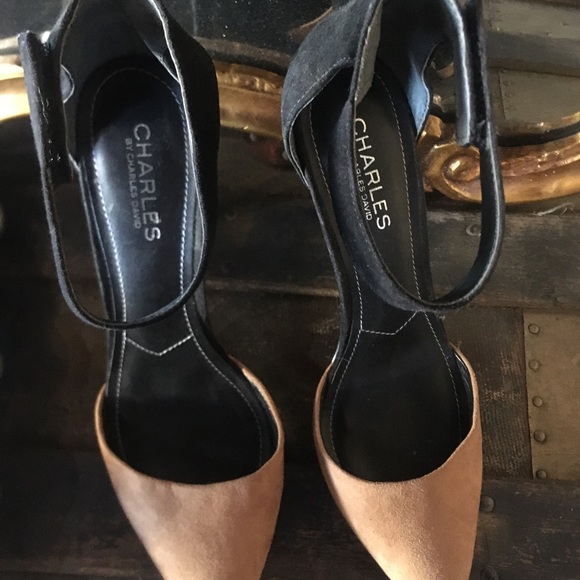 Charles David heels. Size 8. Tan and black. - Picture 3 of 4